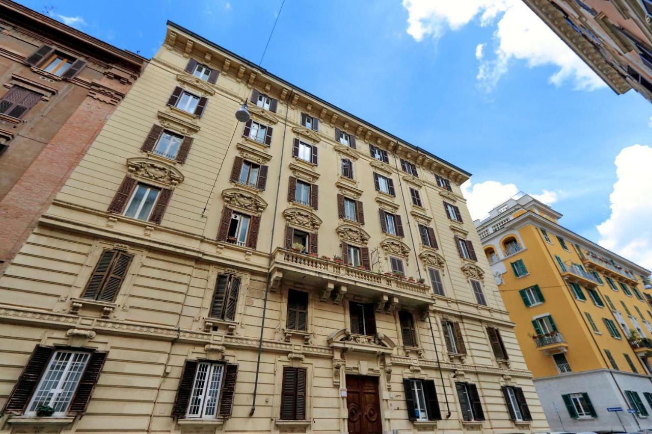 Vespucci Rome